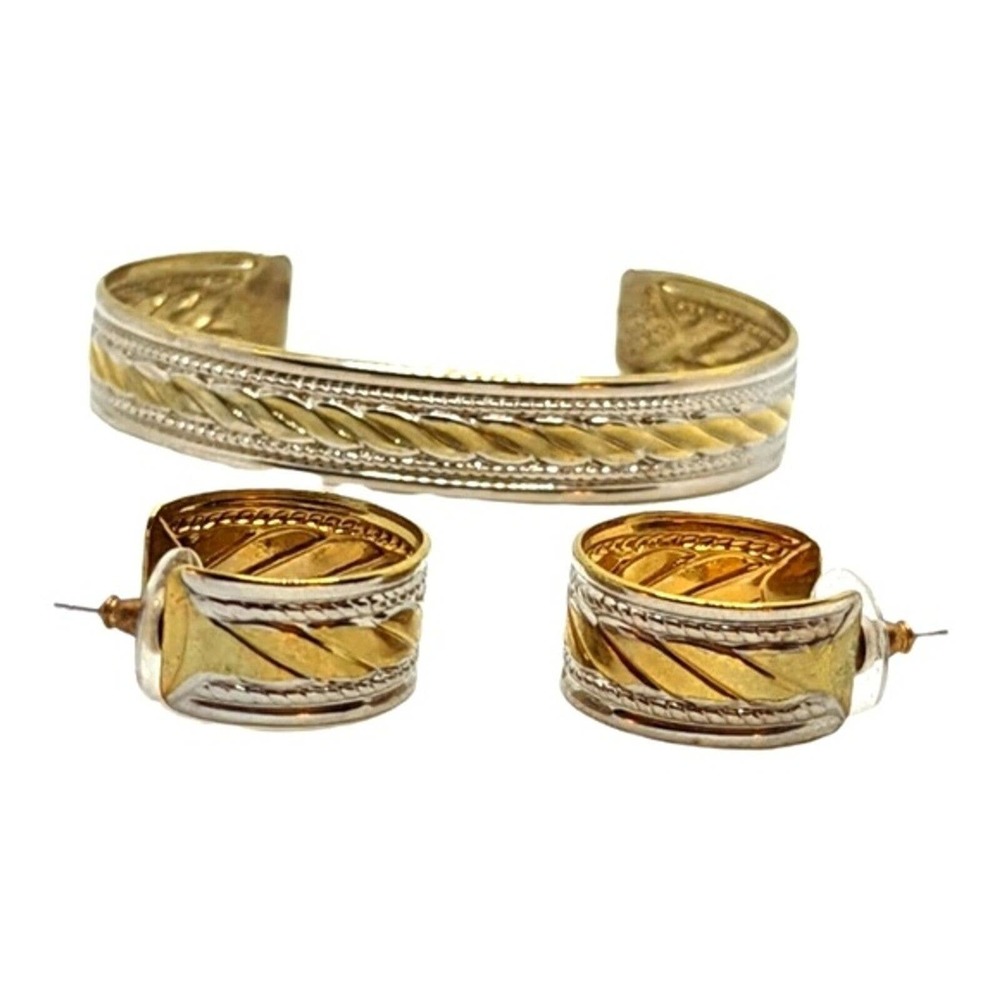 Gold rope look pattern cuff bracelet and matching pierced earrings